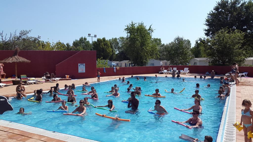 Village Vacances Les Abricotiers 페르피냥 외부 사진