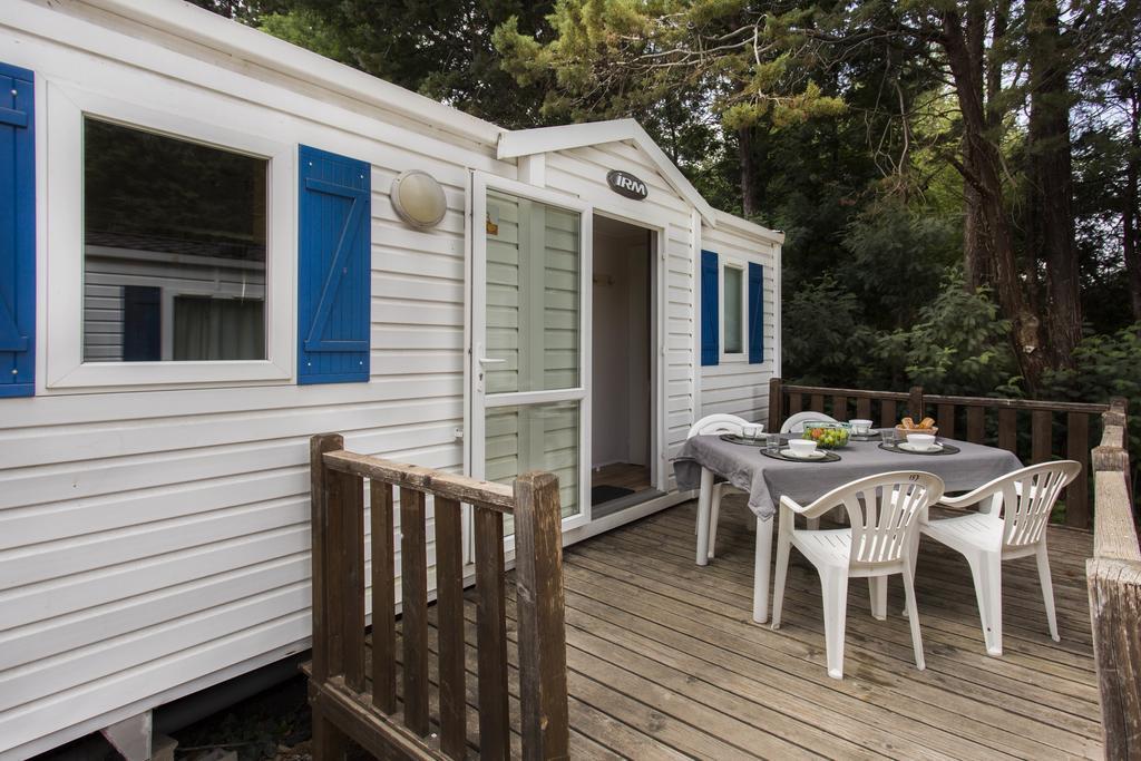 Village Vacances Les Abricotiers 페르피냥 외부 사진