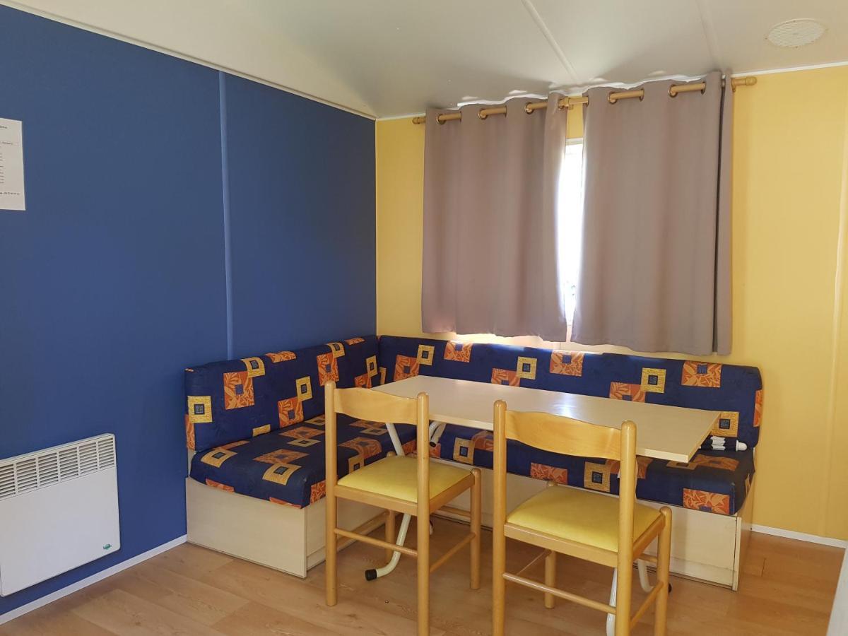 Village Vacances Les Abricotiers 페르피냥 외부 사진